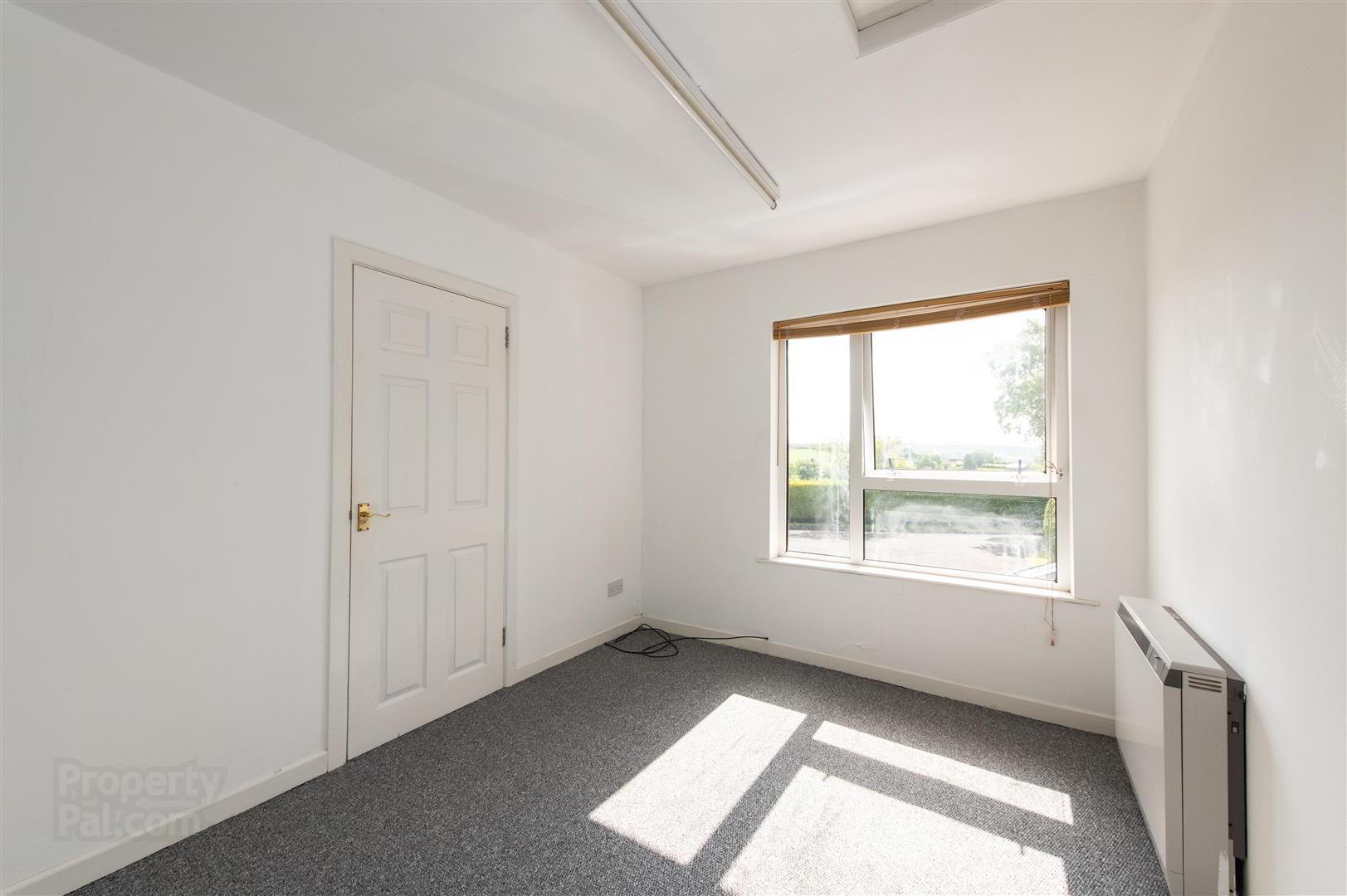 252a & 252b Castlewellan Road 48 of 56