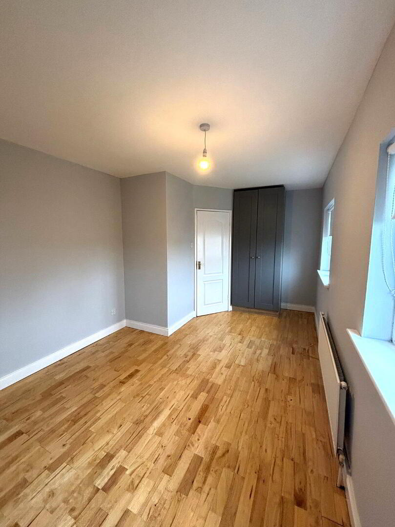 Saddlers Crescent 11 of 13