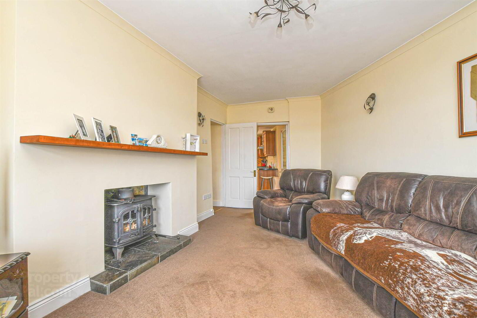 21 Fishermans Row 11 of 33