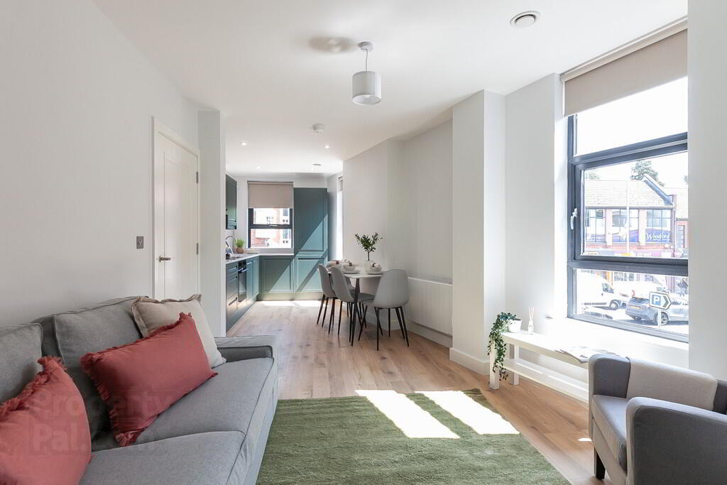 Apt 1, 537a Lisburn Road 5 of 17