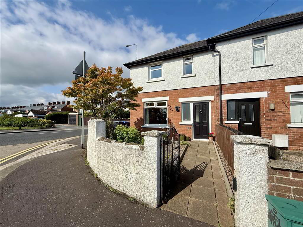 39 Mayfair Avenue 1 of 18