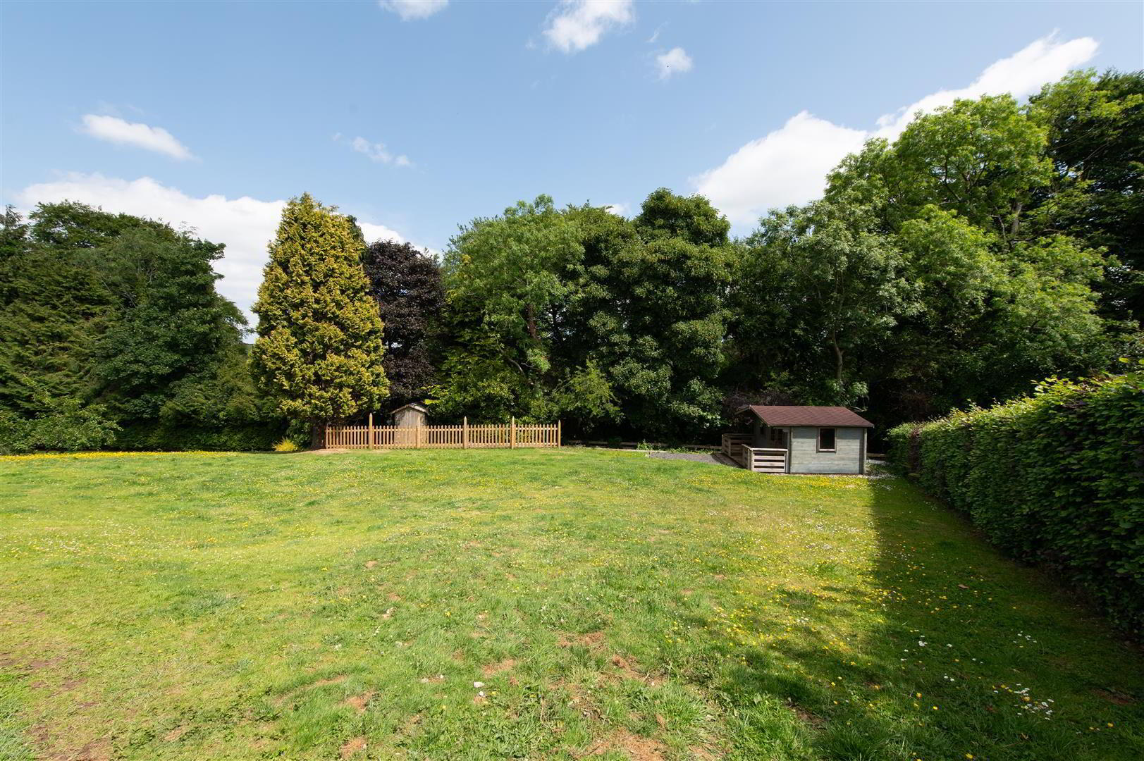 property description image
