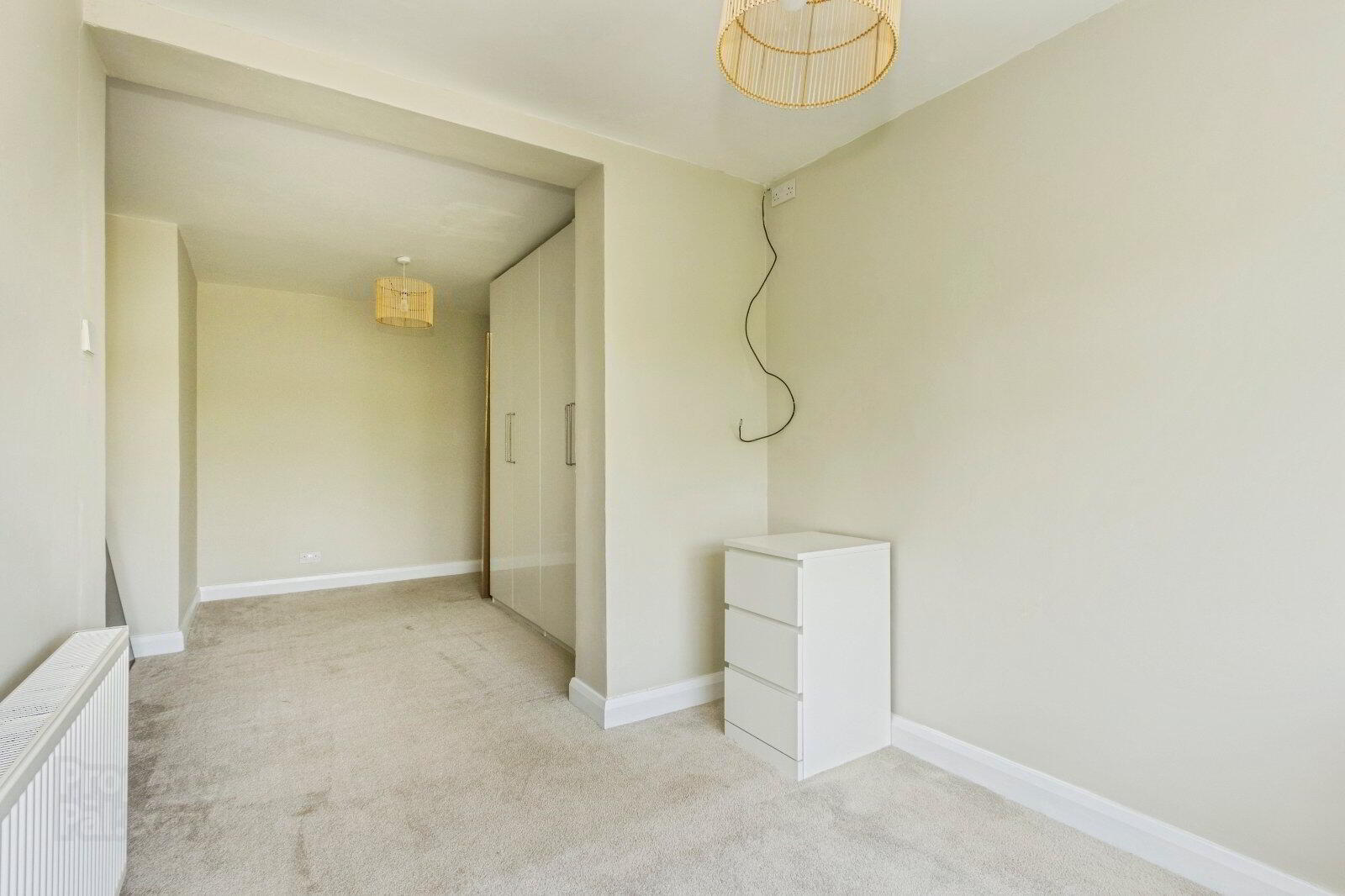 30 Newton Park 11 of 20