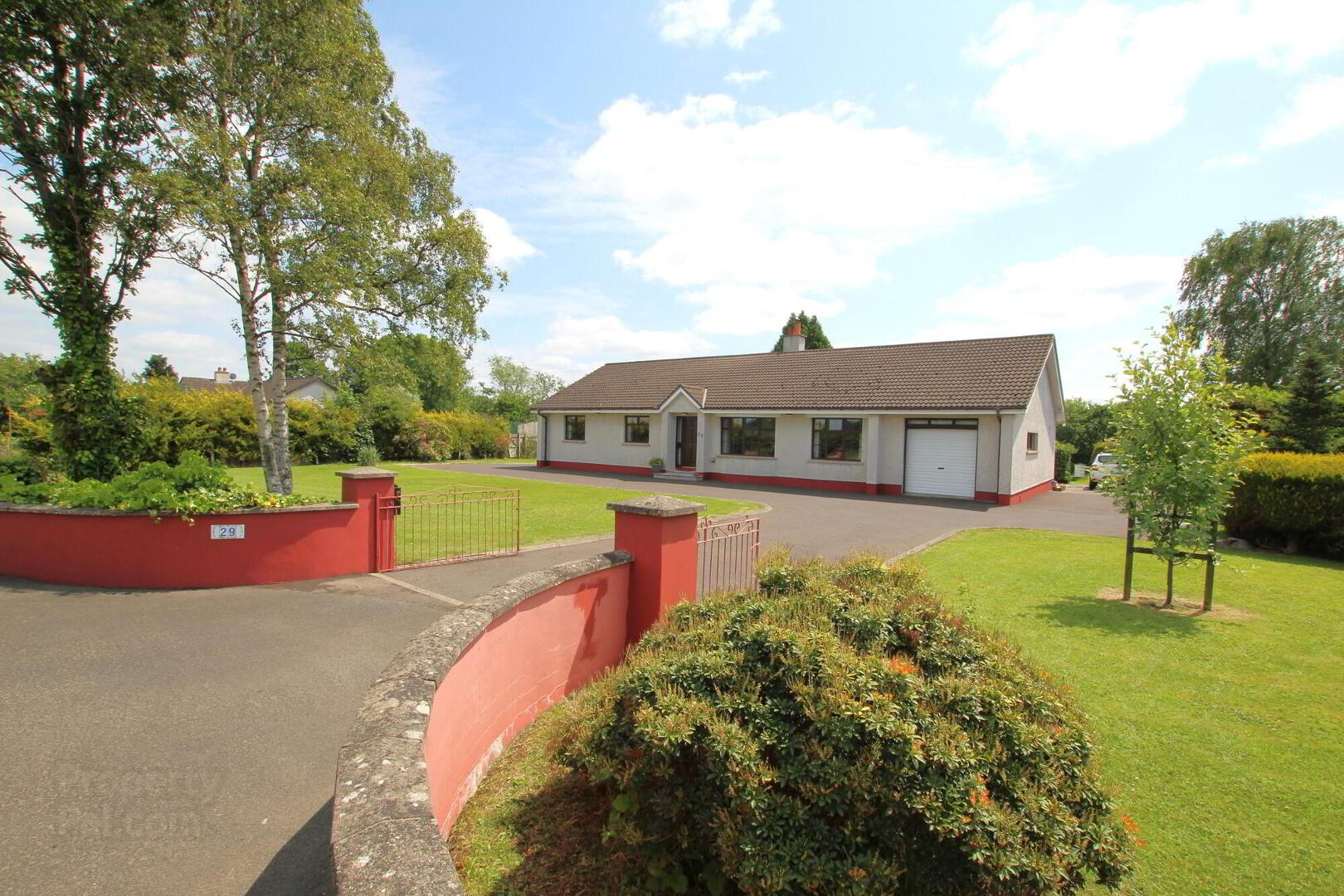 29 Nutts Corner Road 1 of 27