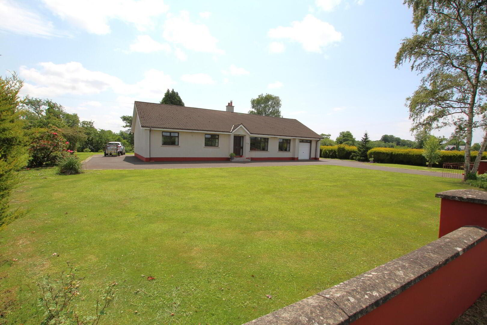 property description image