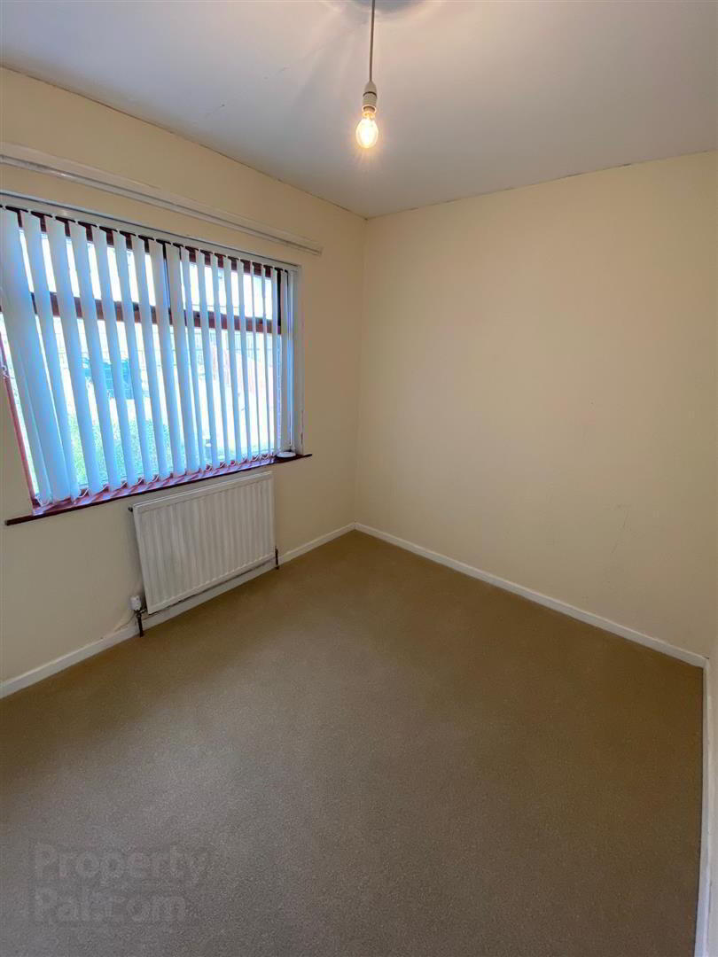 49 Maypole Park 1 of 7