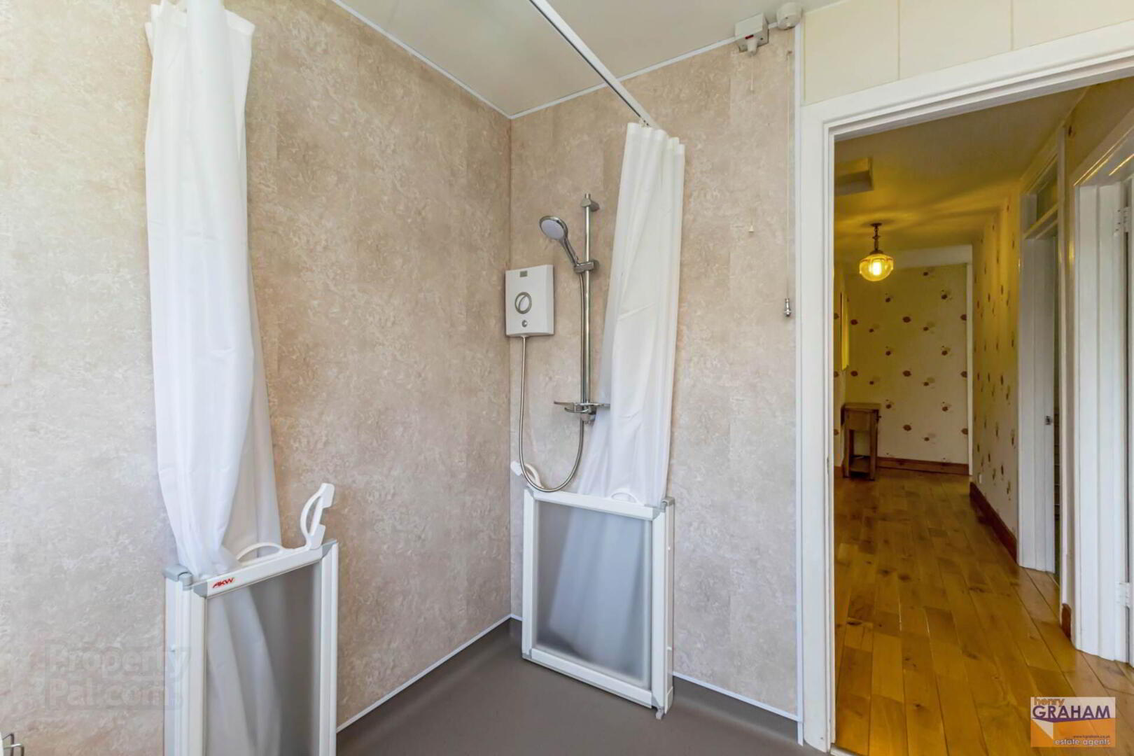 15 Derryvolgie Park 21 of 26