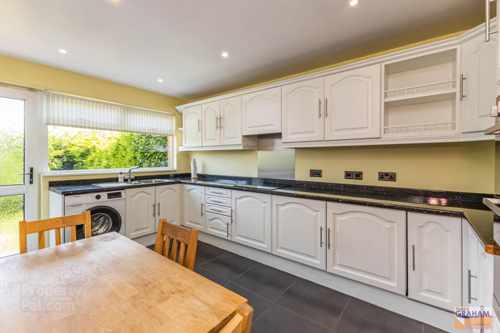 15 Derryvolgie Park 11 of 26