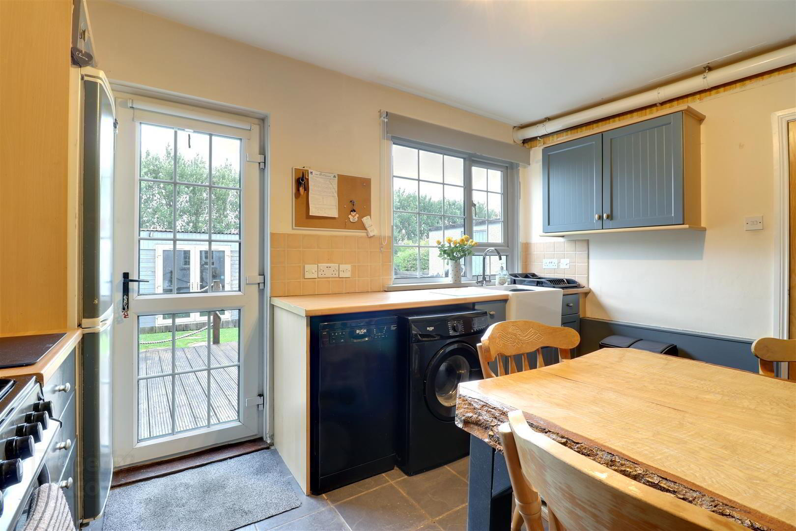 20 South Avenue 5 of 16