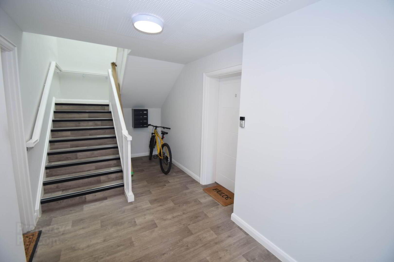 Apt 2 The Cutts, Dunmurry 3 of 27