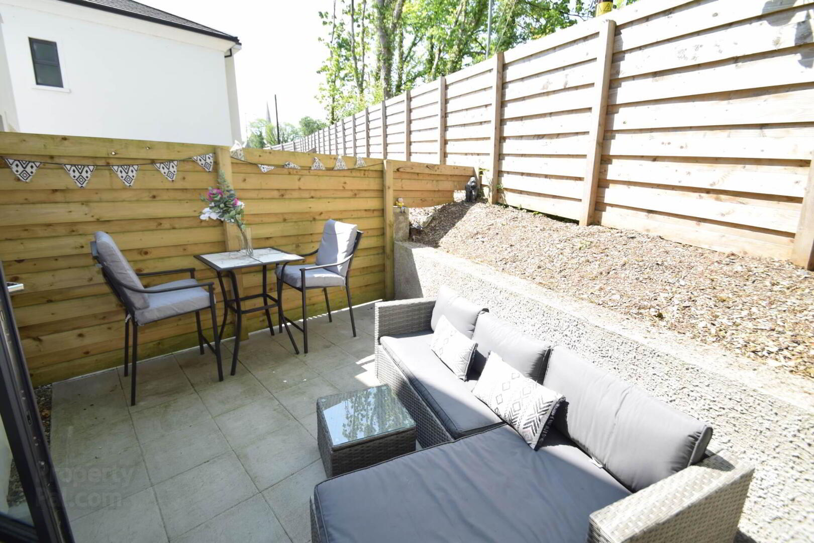 Apt 2 The Cutts, Dunmurry 25 of 27