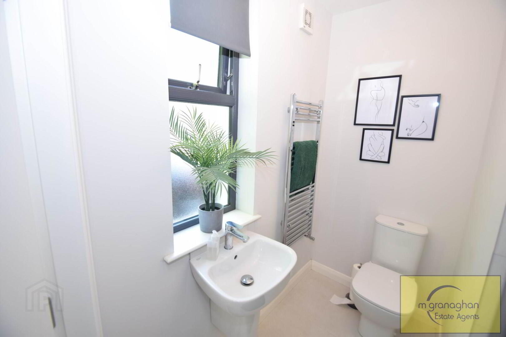 Apt 2 The Cutts, Dunmurry 15 of 27