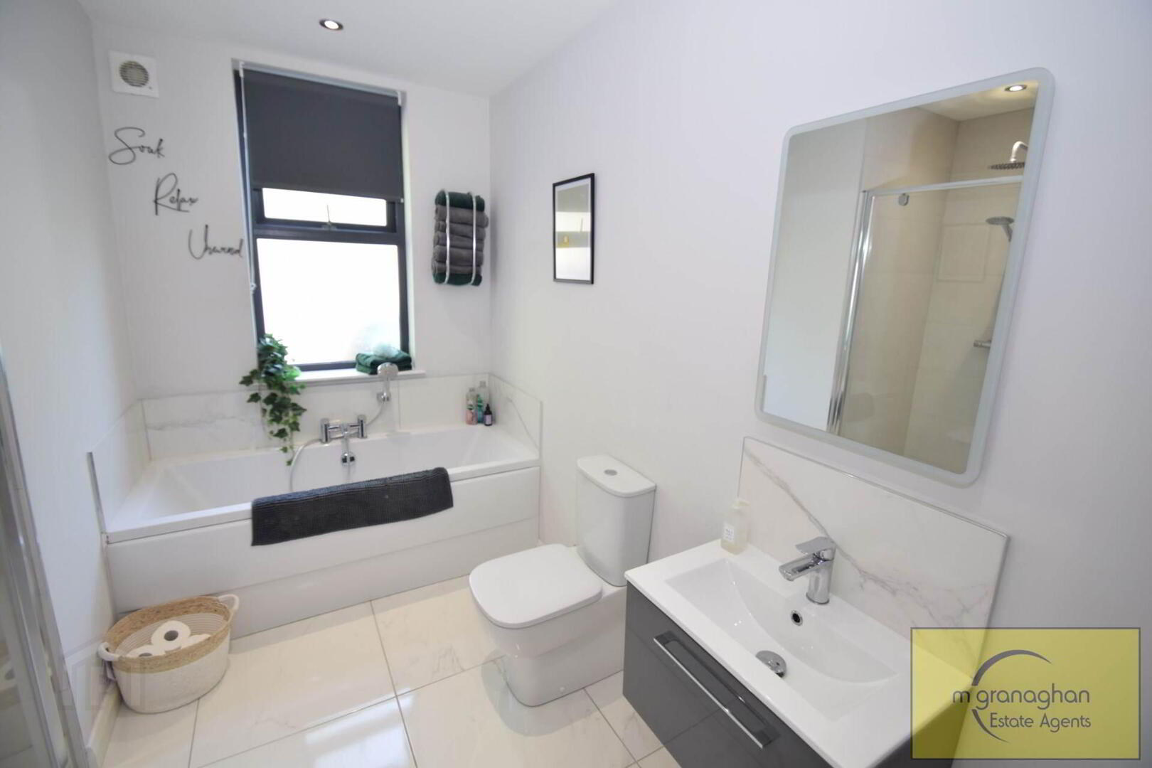 Apt 2 The Cutts, Dunmurry 20 of 27