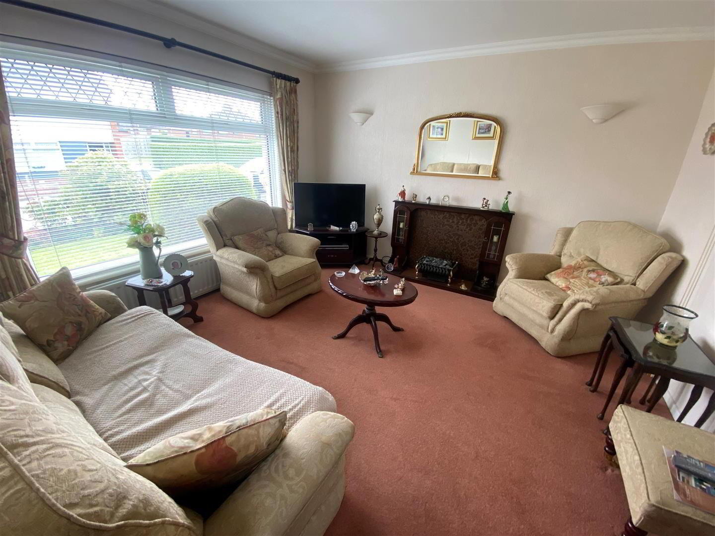 property description image