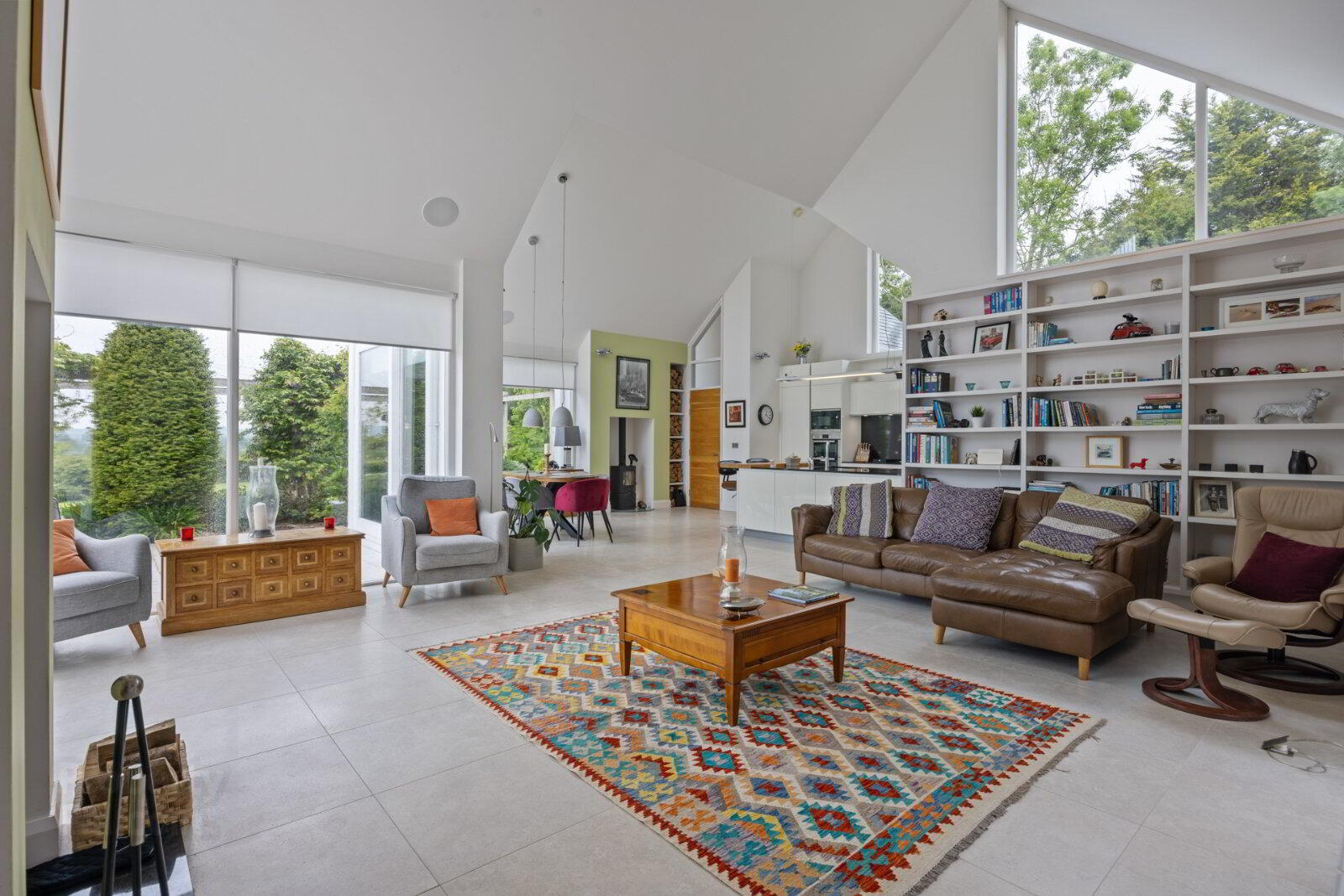 8 Whinknowe Road 5 of 28