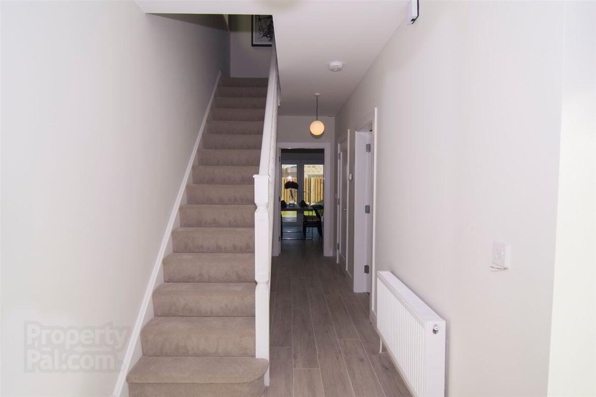 property description image