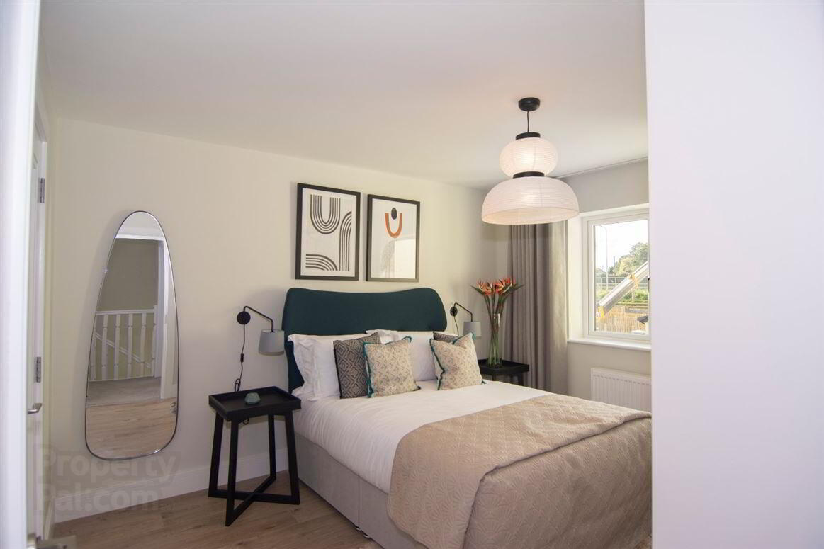 46 Fairways Gardens 12 of 15