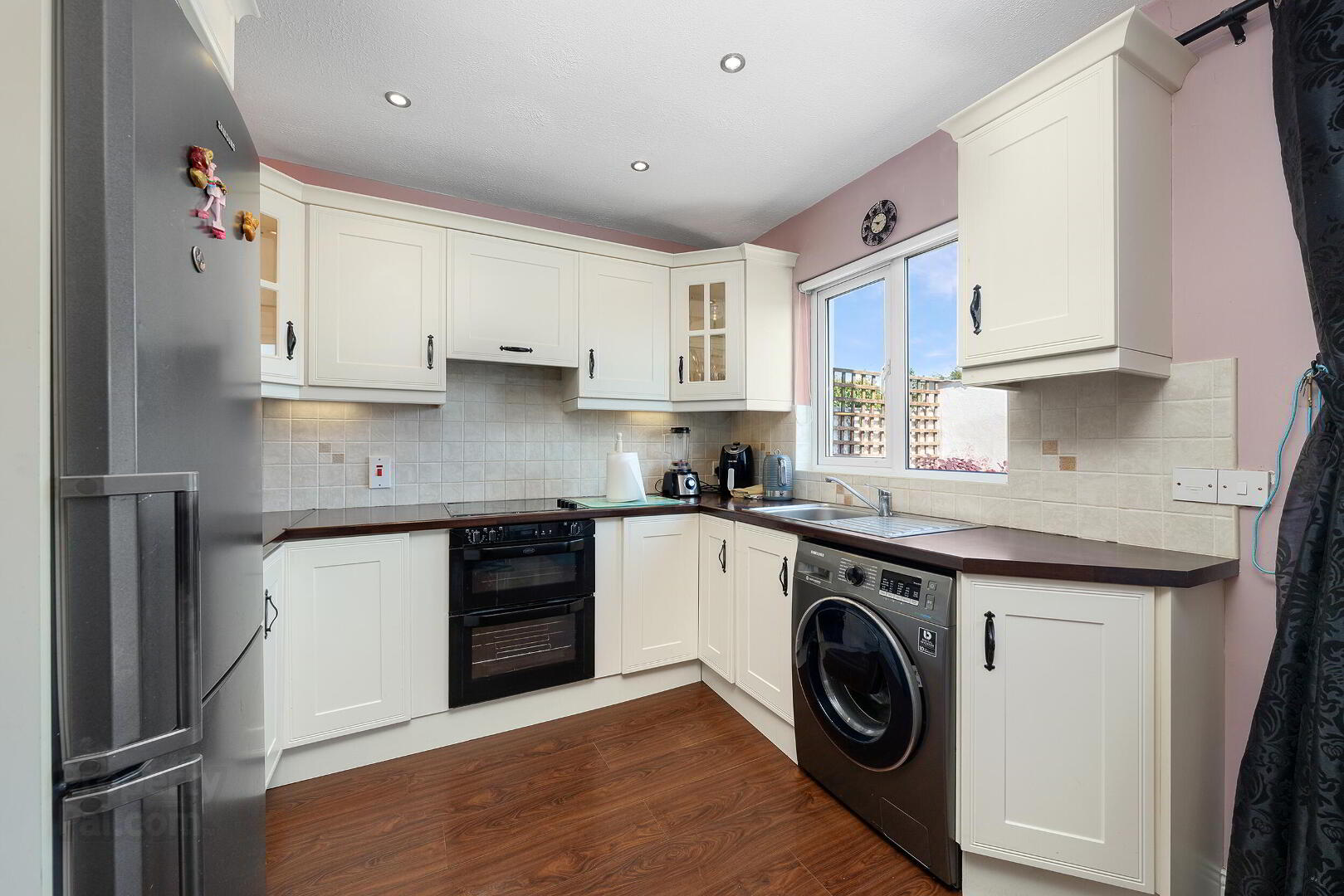 161 The Crescent 10 of 33