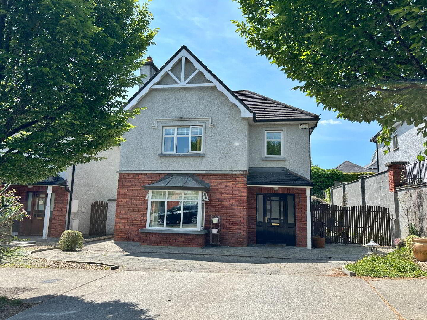 property description image