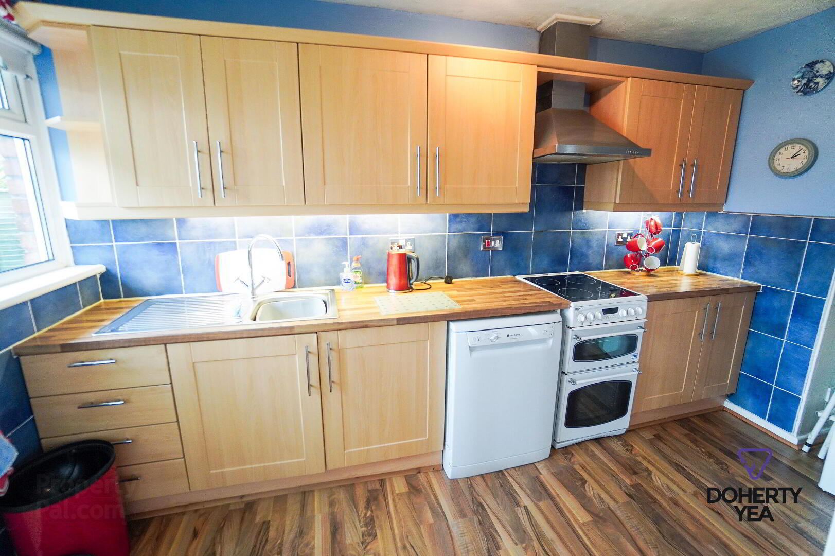 15 Craigowen Road 7 of 16