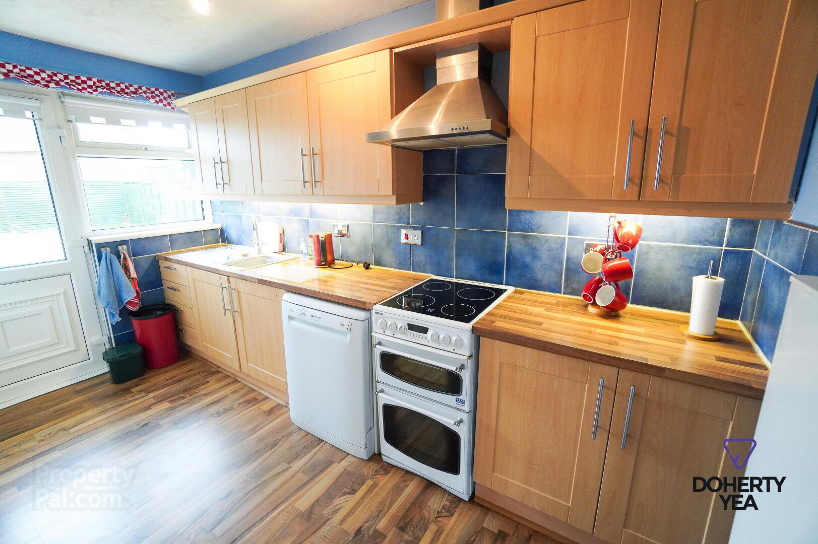 15 Craigowen Road 8 of 16
