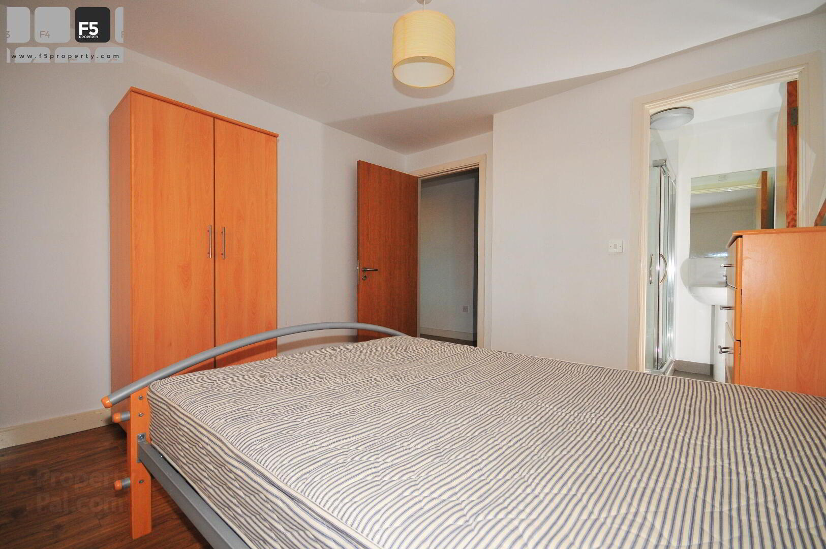 130 Victoria Place, 20 Wellwood Street 5 of 8