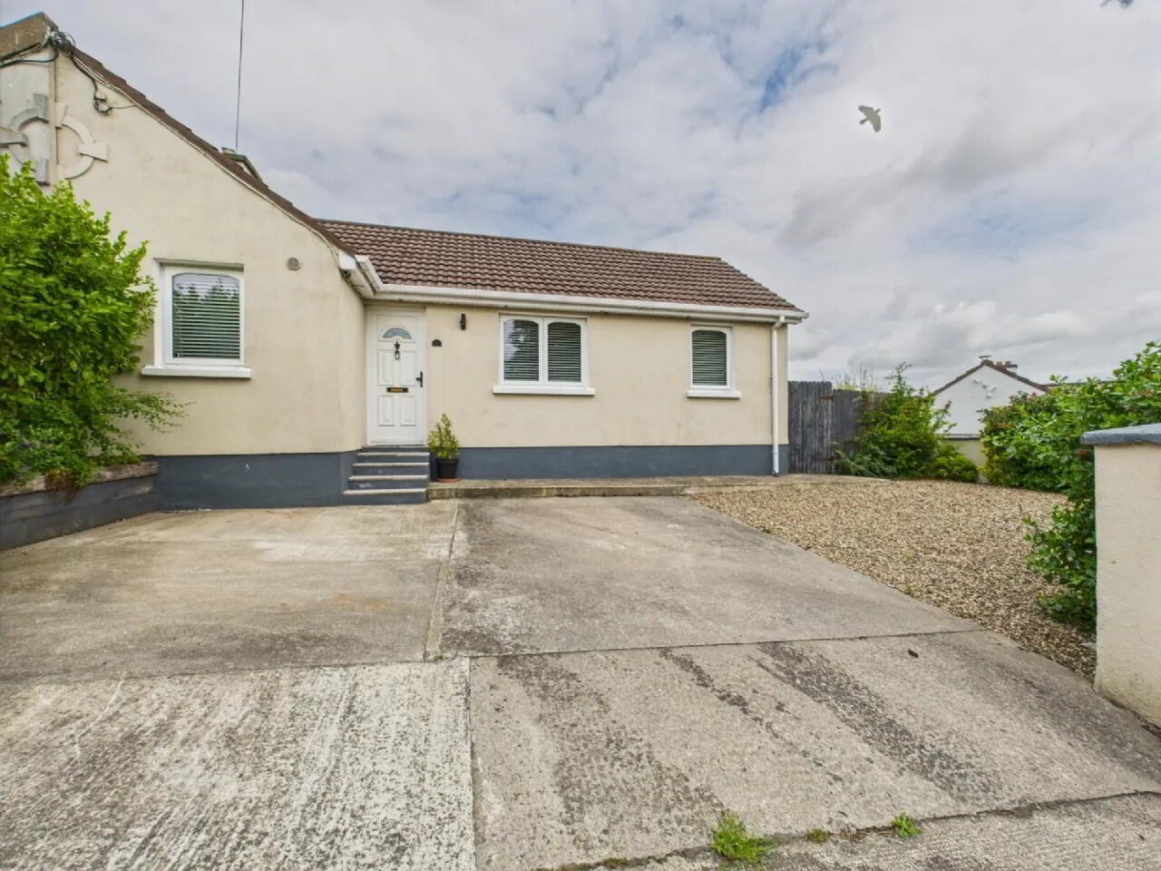 15 Ozanam Street 1 of 18