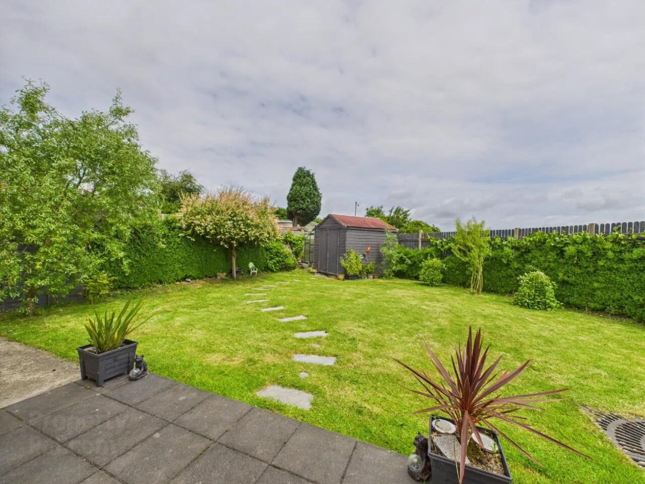 15 Ozanam Street 16 of 18
