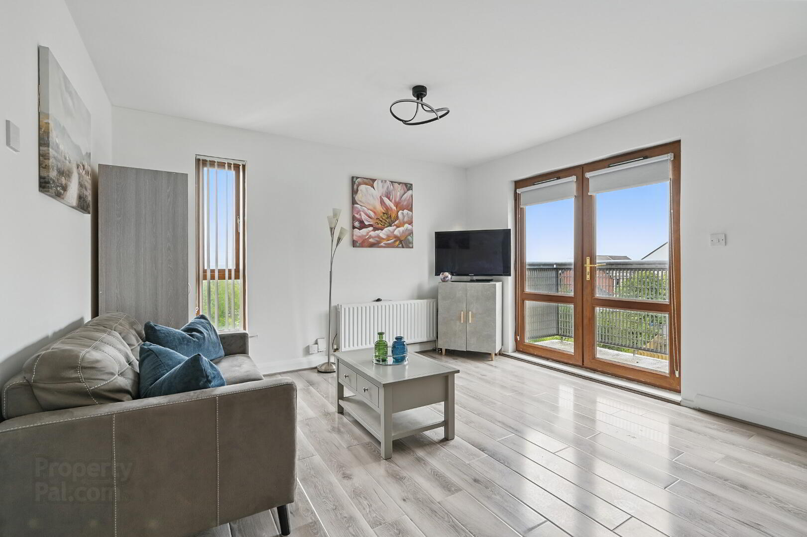 2f Heath Lodge Ave 5 of 19