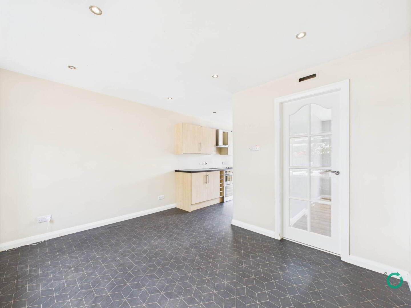 28 Kilnadore Park 6 of 21