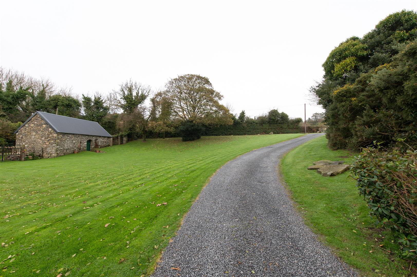 West Wing, 23 The Craig Road 18 of 20
