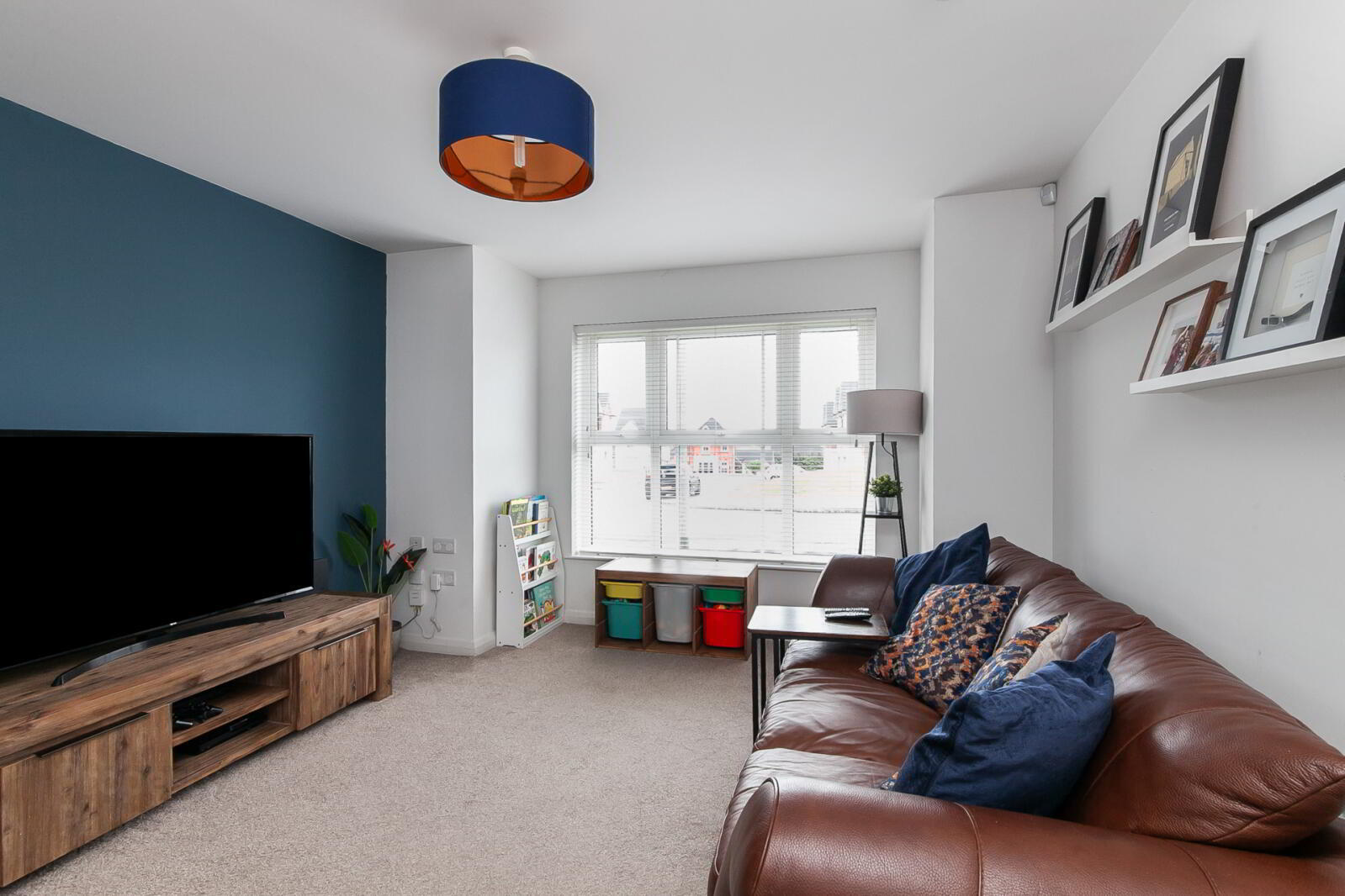 6 Foxton Crescent 7 of 28