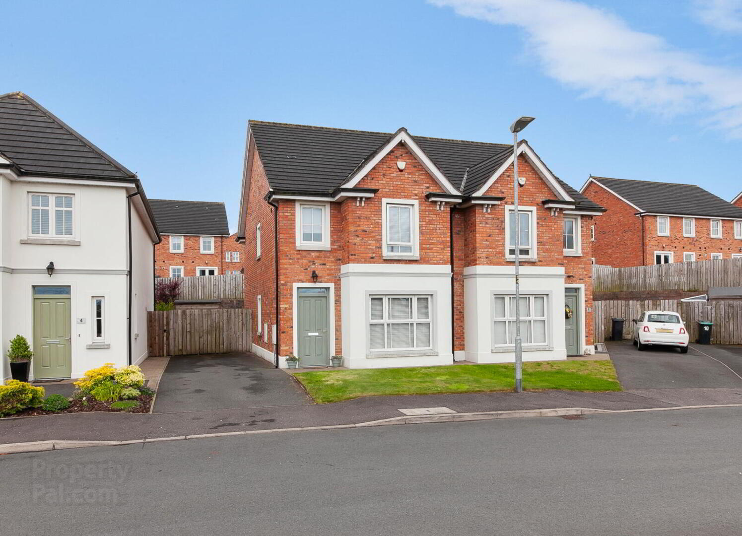 6 Foxton Crescent 28 of 28