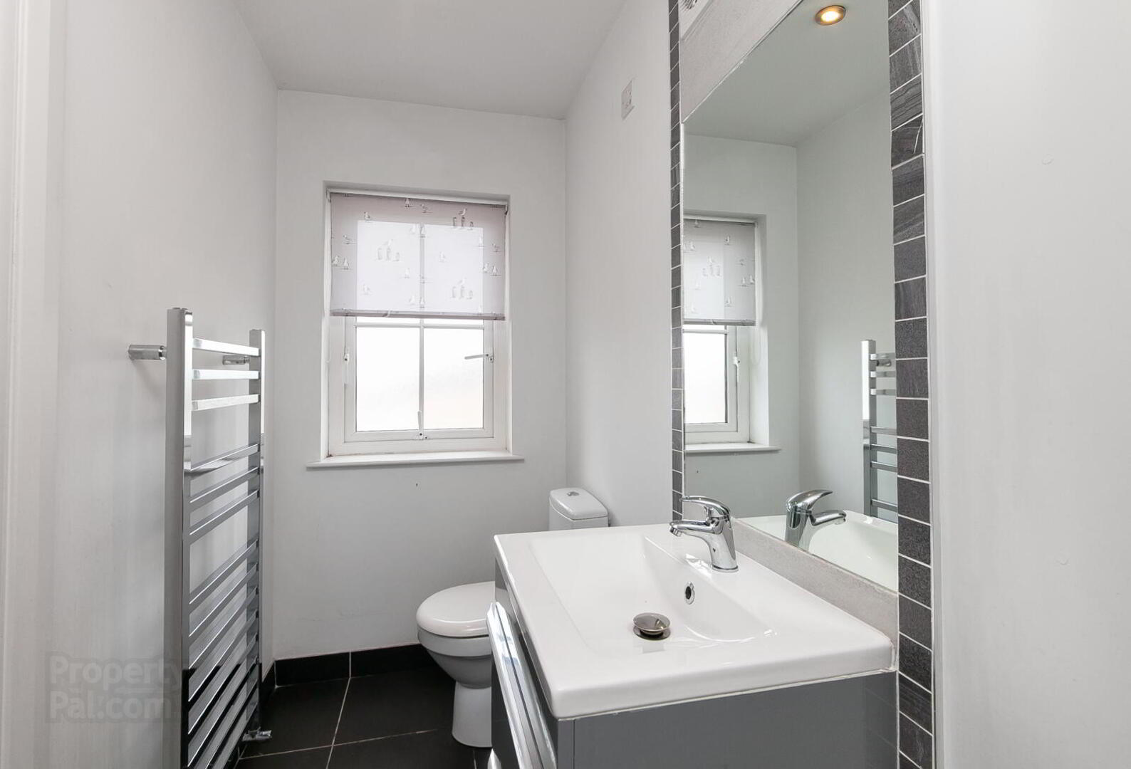 6 Foxton Crescent 19 of 28