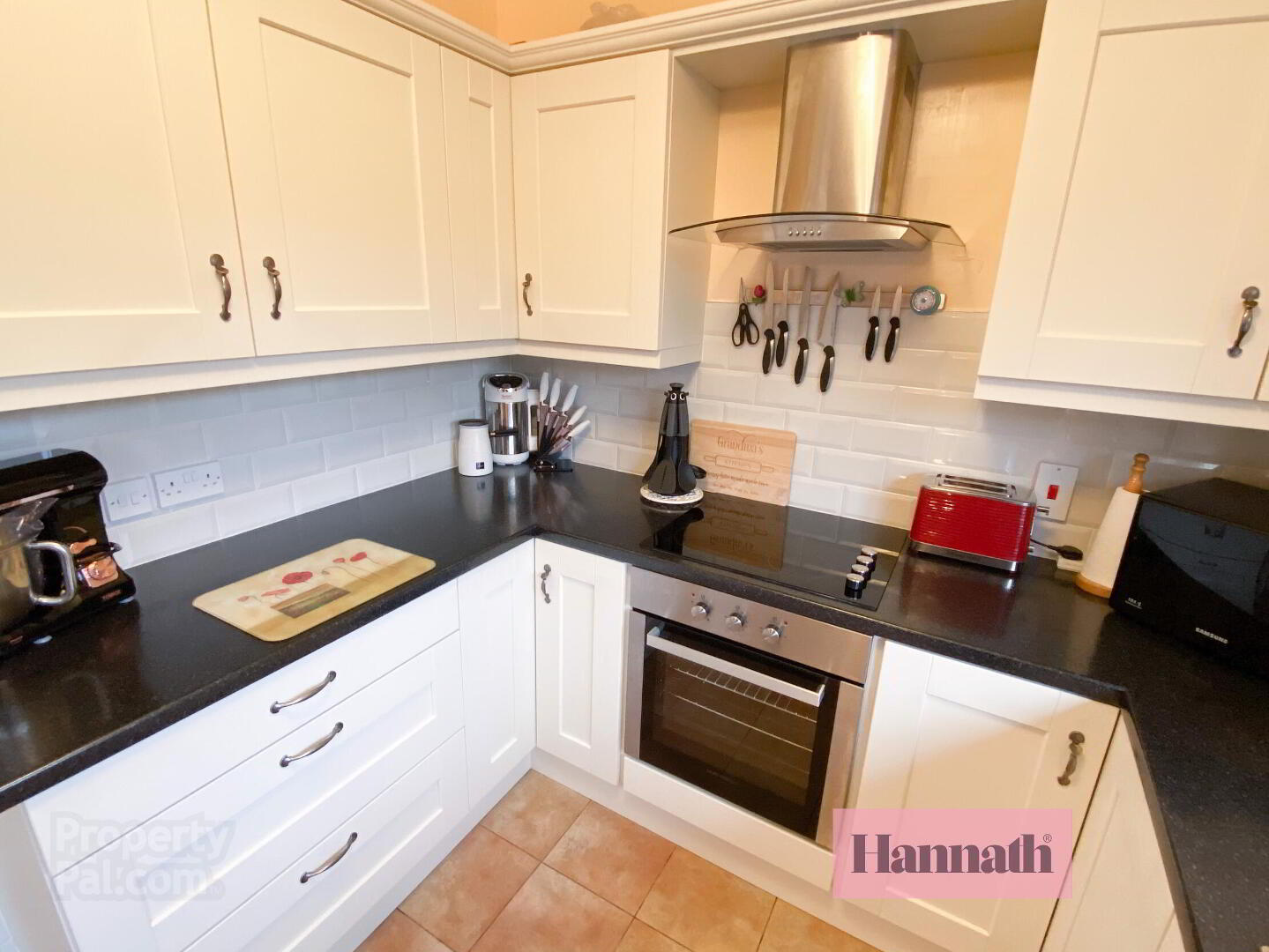 6 Beaufort Manor 4 of 23