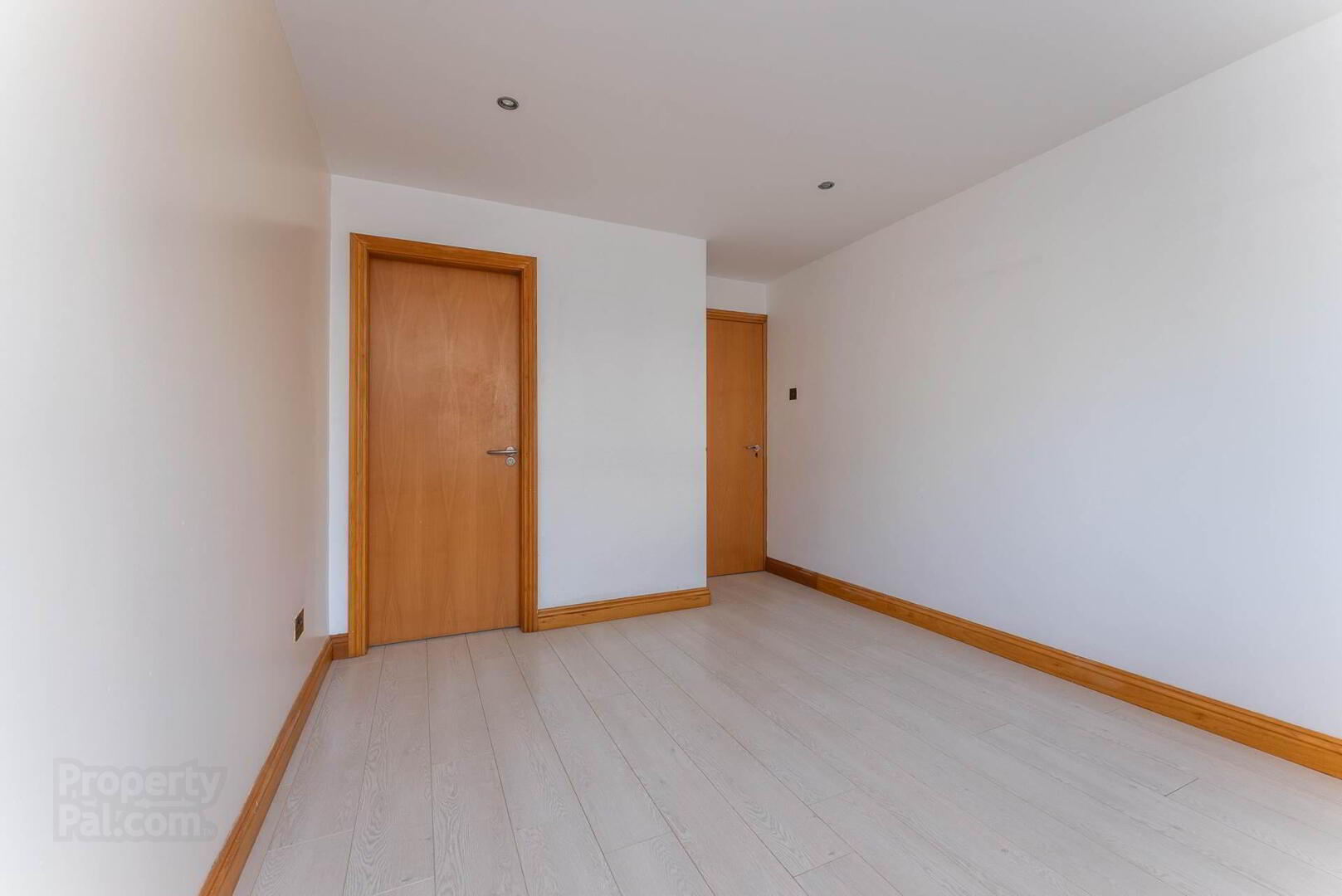 7 Silverwood Court 3 of 11