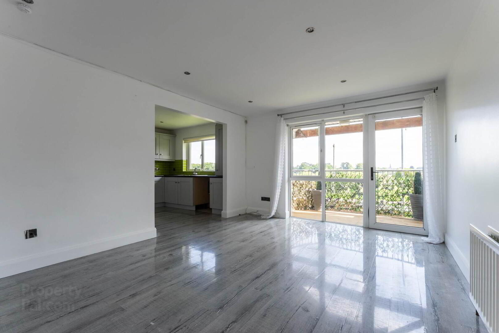 7 Silverwood Court 6 of 11