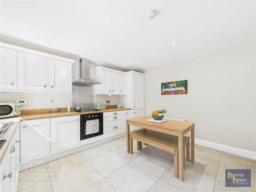 17 Dargan Close 6 of 20