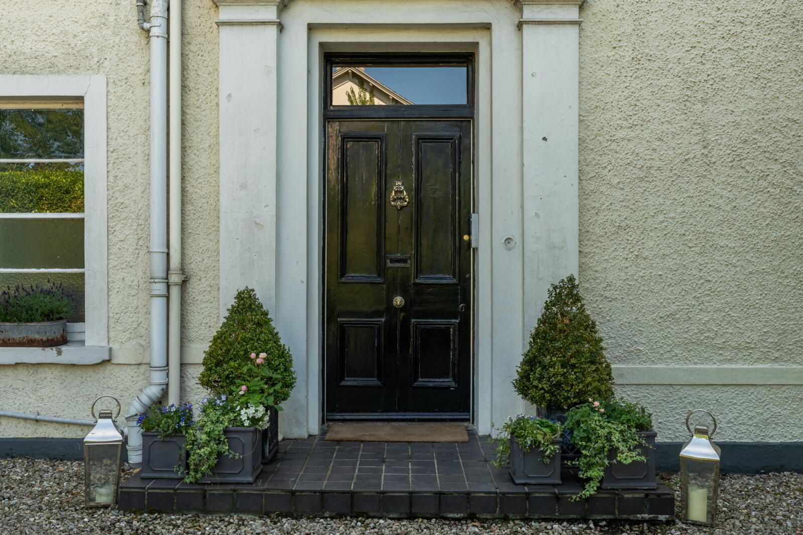 property description image