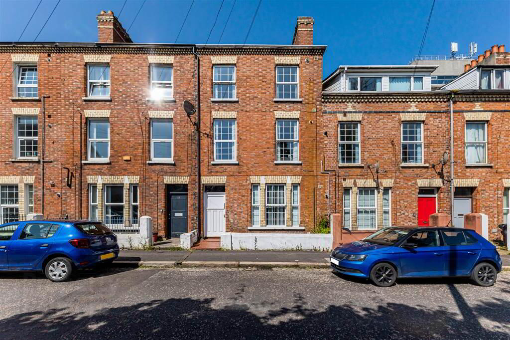 21 Dunluce Avenue 1 of 22