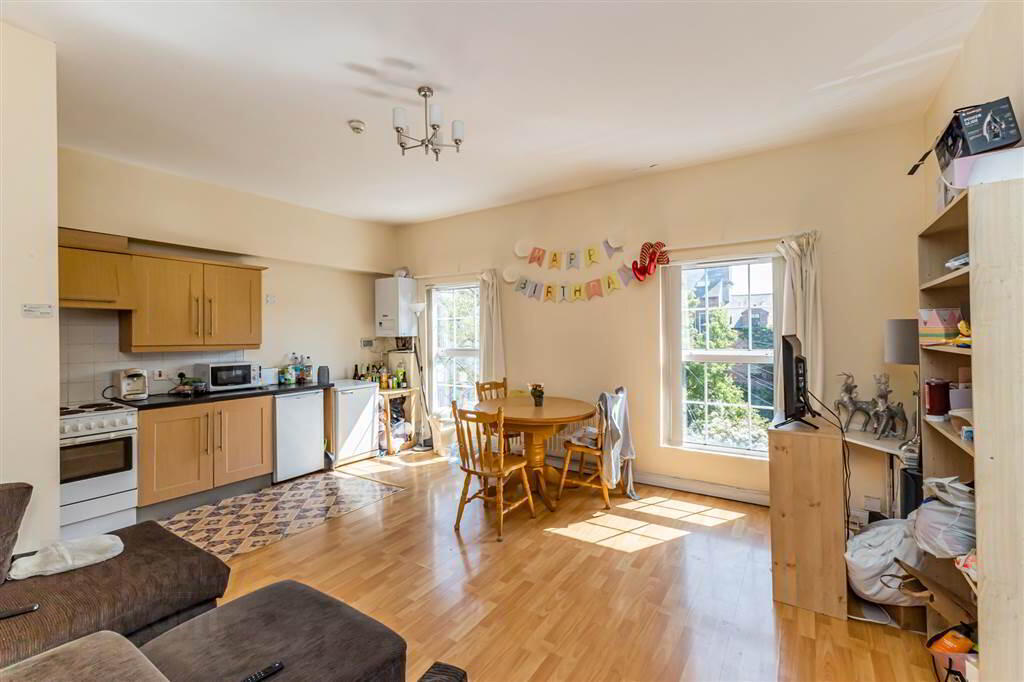 21 Dunluce Avenue 16 of 22