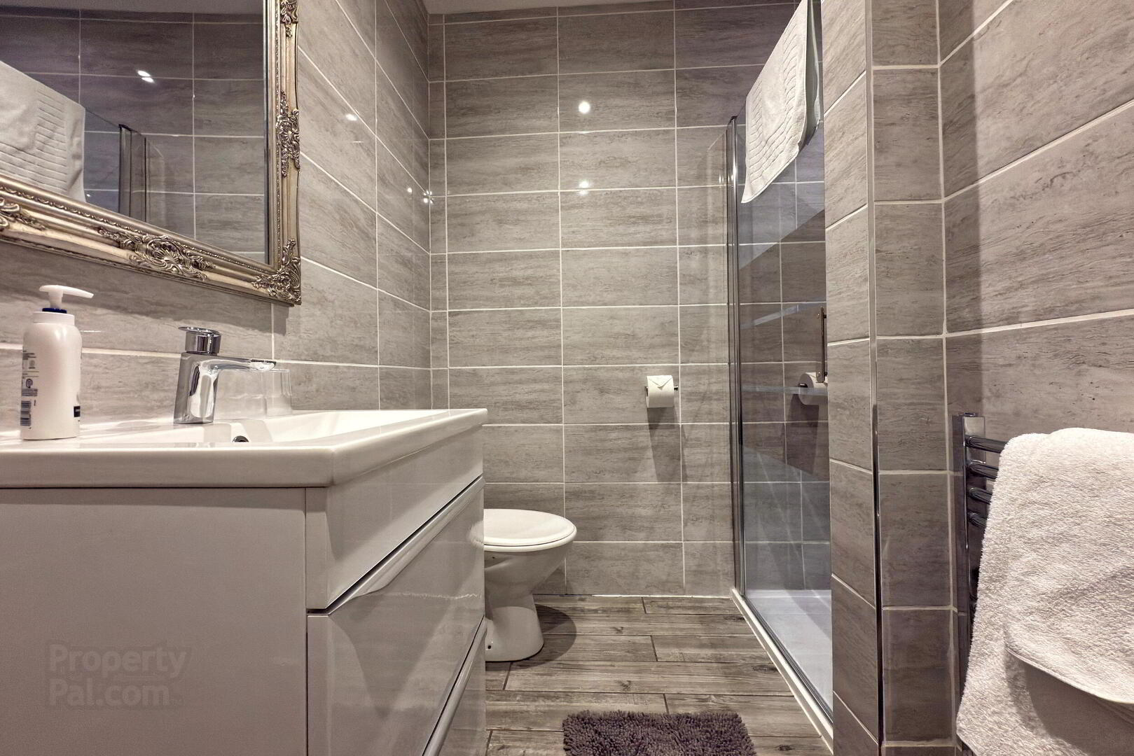 50 Eglinton Street 17 of 29