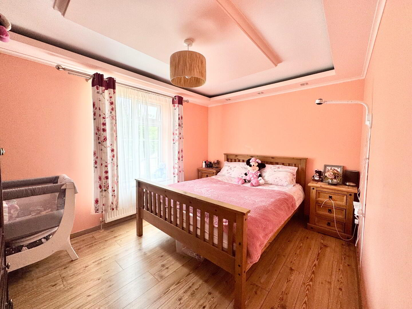 27 Lammy Drive 13 of 22