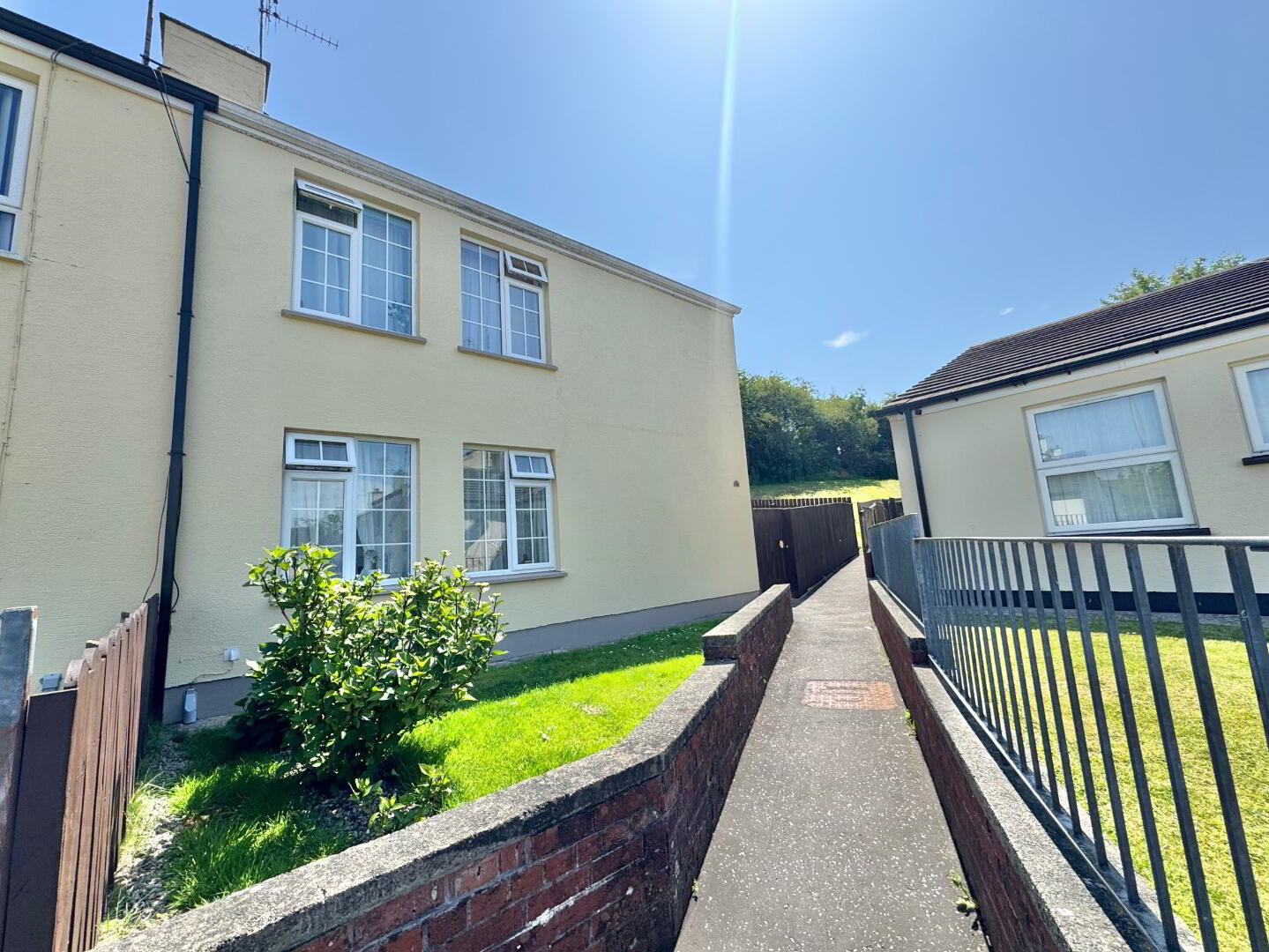 27 Lammy Drive 1 of 22