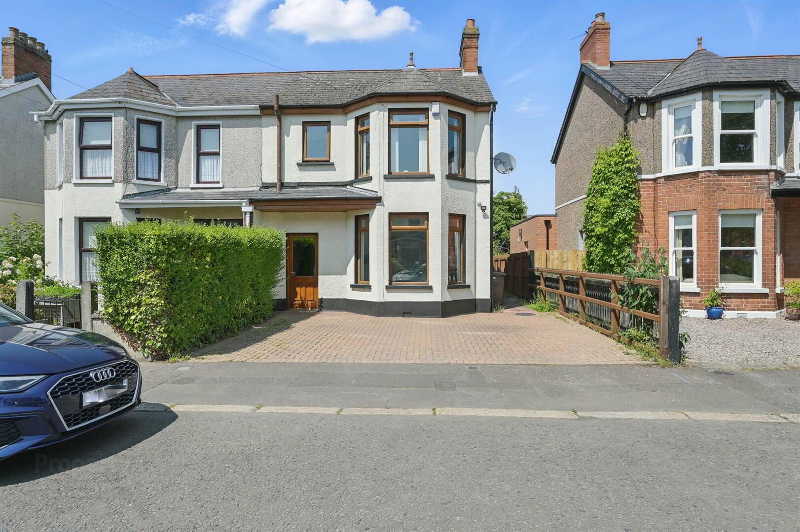 property description image
