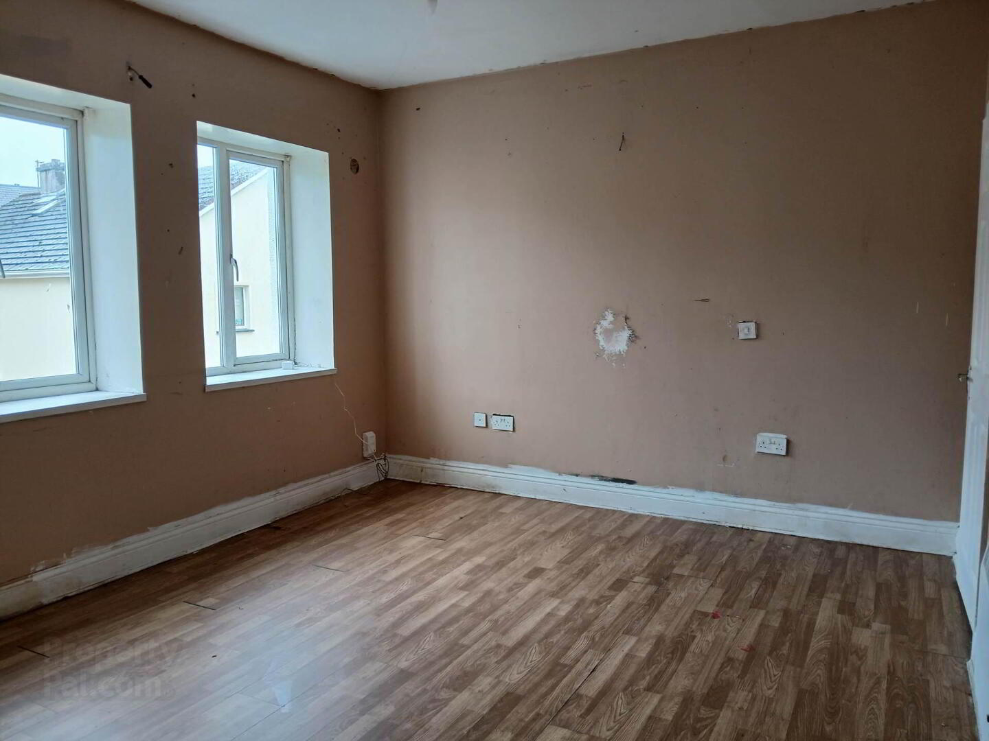 11 Elworth Court 6 of 13
