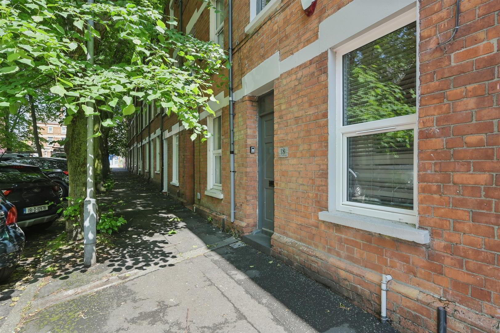 property description image