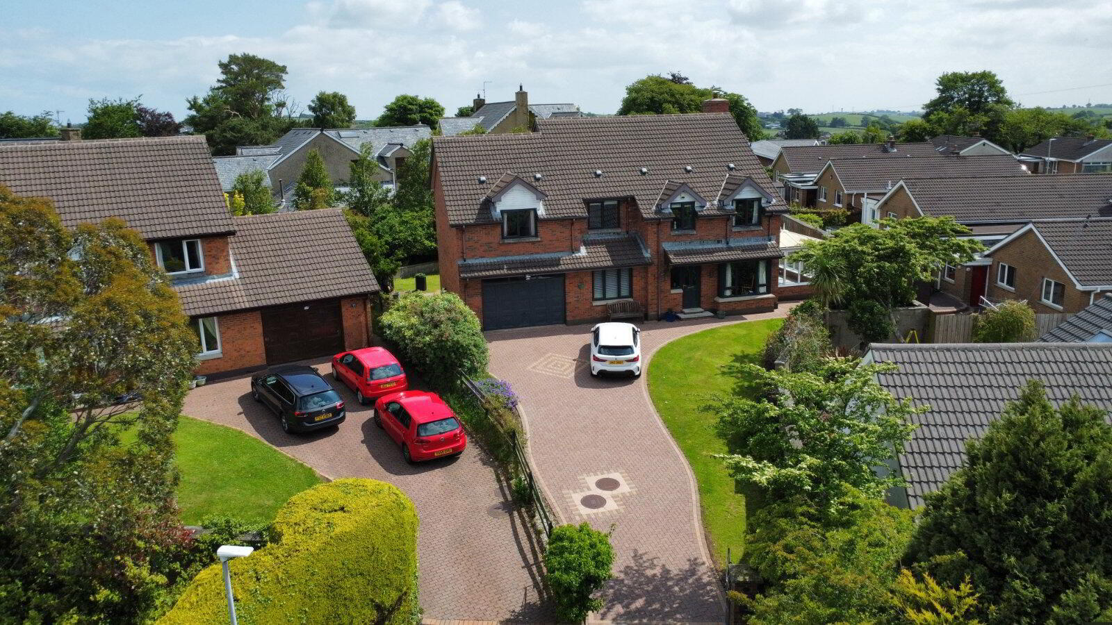 9 Burnview Drive 1 of 53