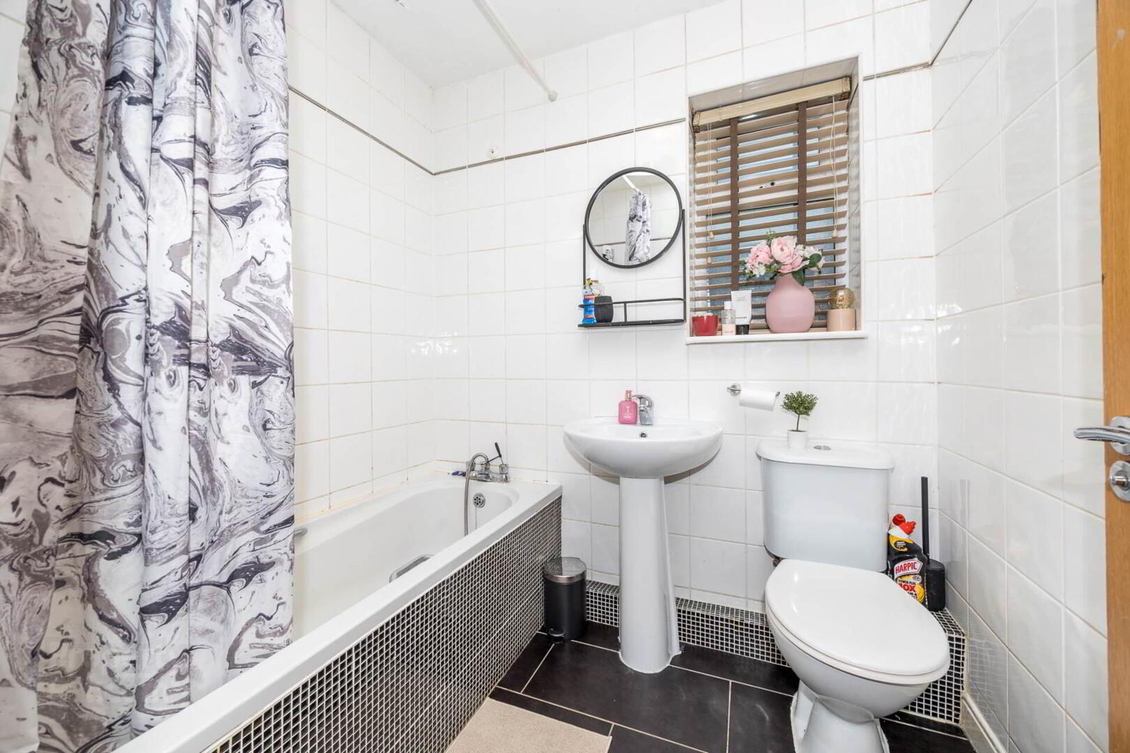 10 Melville Close 15 of 31