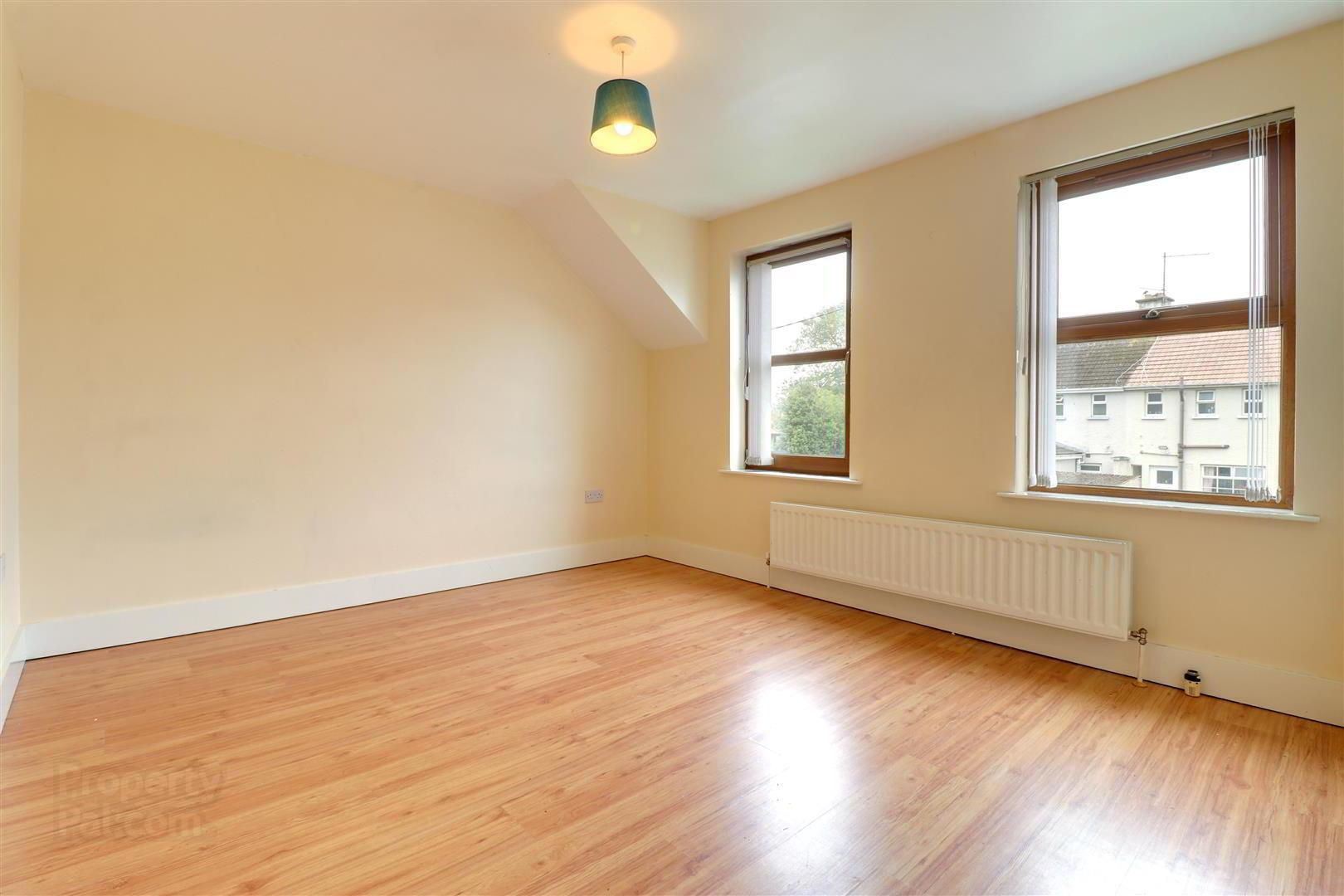 15 Armstrong Avenue 12 of 15